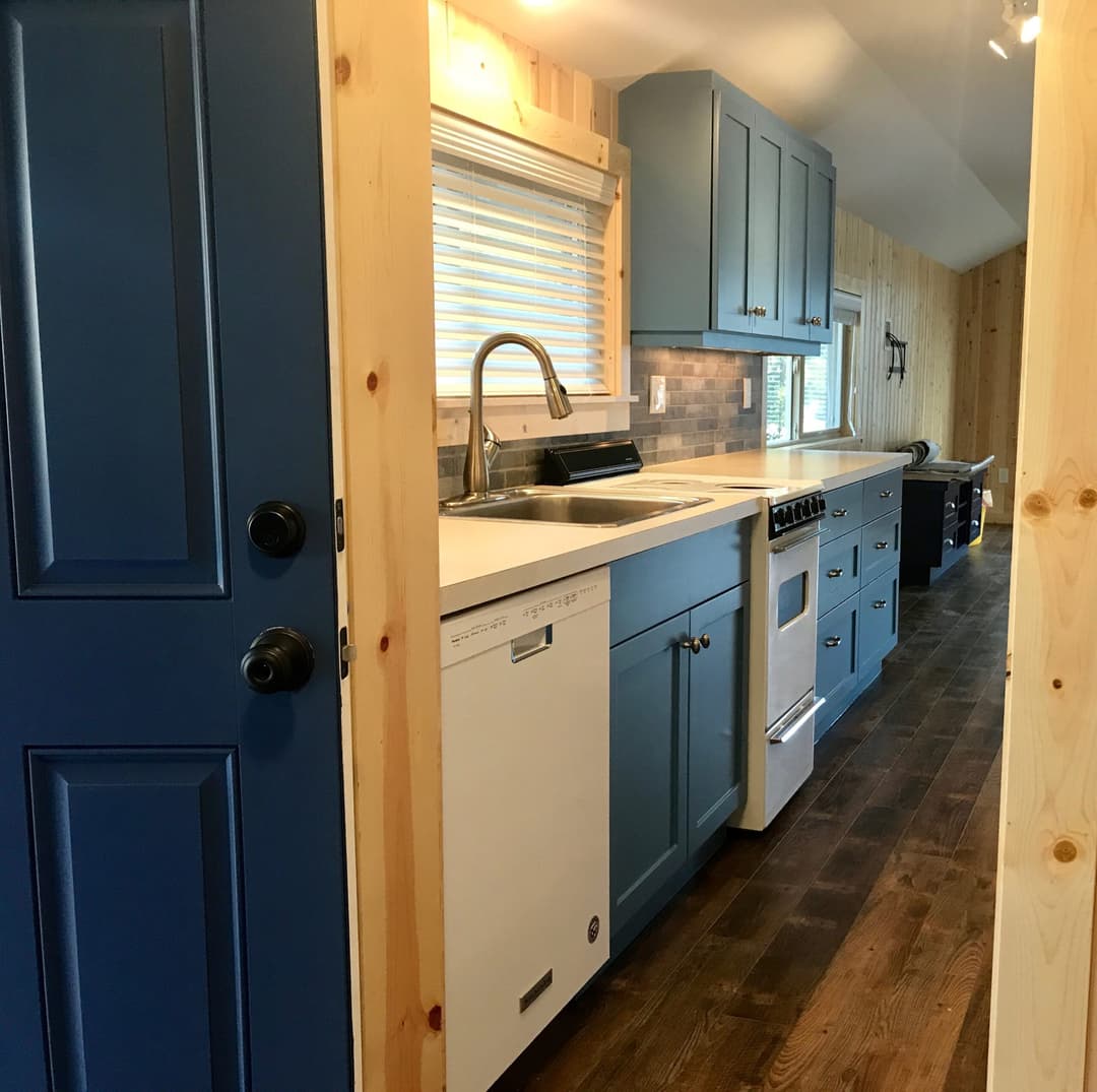 Commercial cabinetry